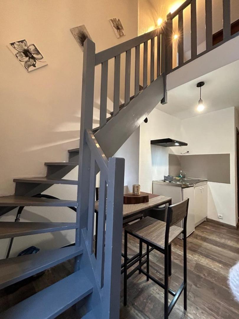 شقة La Casa O - Cosy In The Very Center شيربوغ أون كوتننتين المظهر الخارجي الصورة